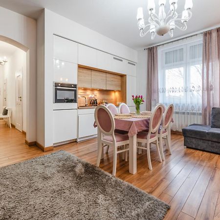 Florencja Parking Gratis Moxy Te&Am Cracow Krakow Dış mekan fotoğraf